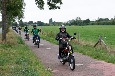 17-08-2025 MAARTENSDIJK, PUCH EN TOMOSCLUB "PUCH66" 25 JAAR. ZOMERRIT.