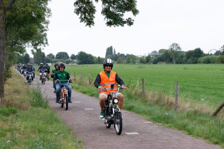 17-08-2025 MAARTENSDIJK, PUCH EN TOMOSCLUB "PUCH66" 25 JAAR. ZOMERRIT.