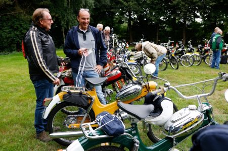 17-08-2025 MAARTENSDIJK, PUCH EN TOMOSCLUB "PUCH66" 25 JAAR. ZOMERRIT.